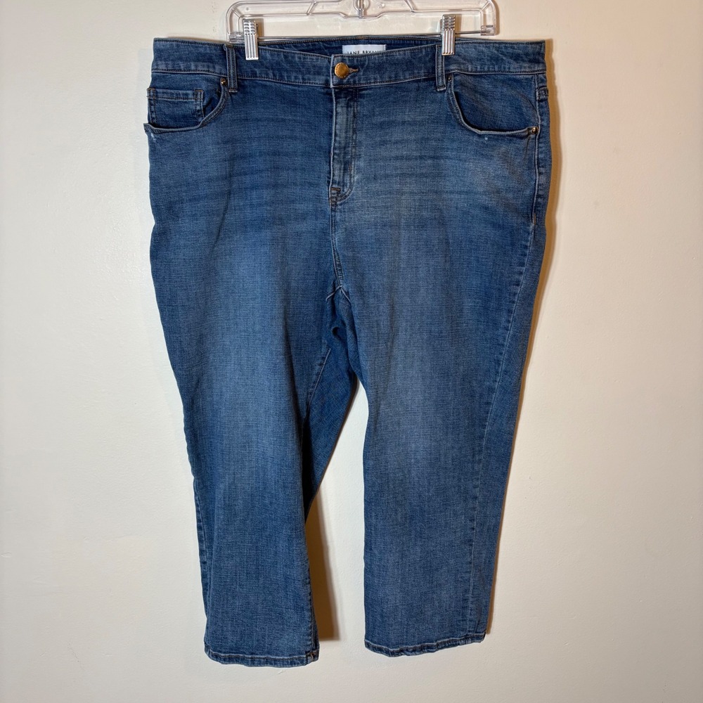 Lane Bryant Women's Plus Size 18 Flex Magic Waistband Mid-Rise Boyfriend Capri